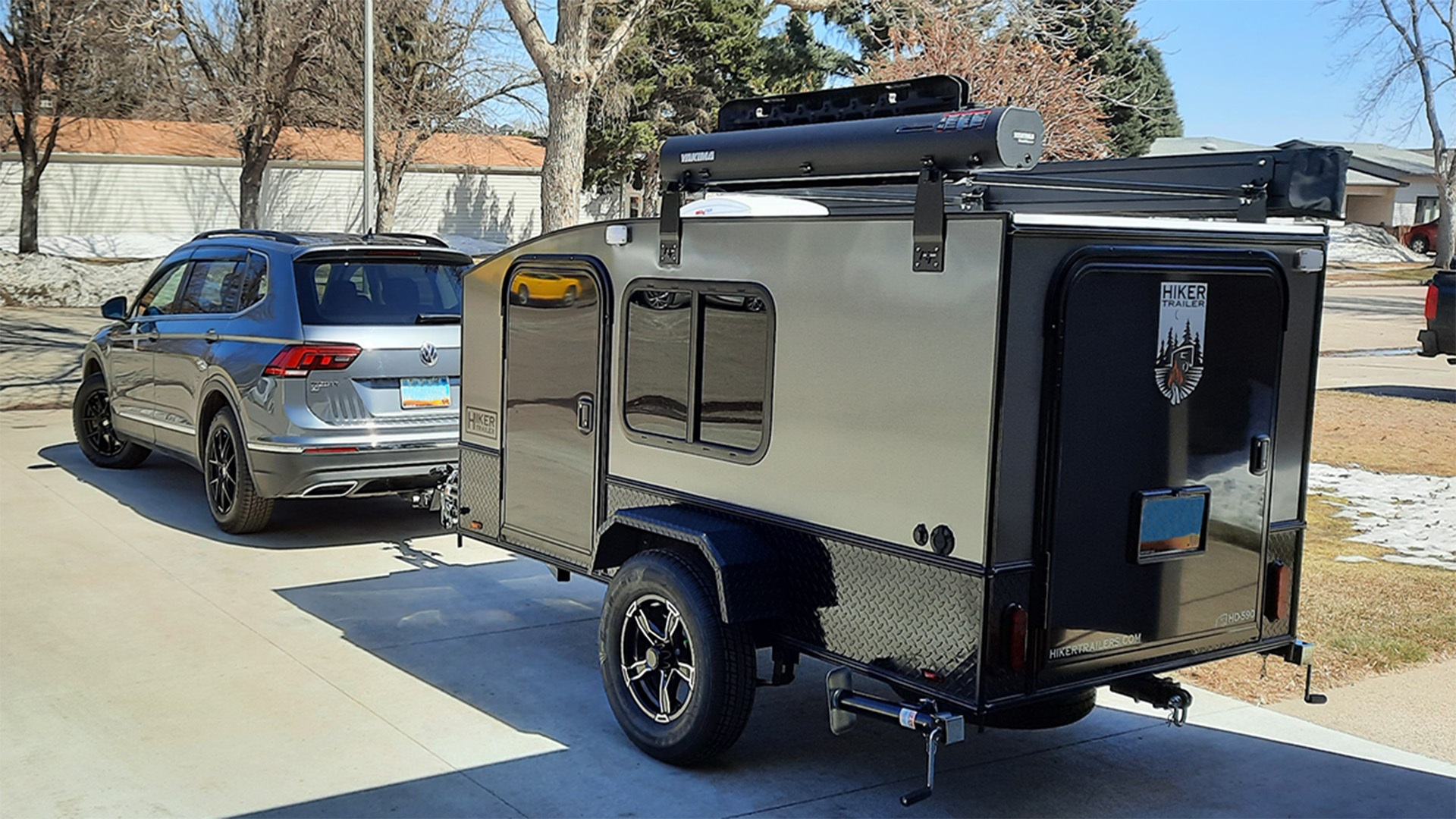 Highway Deluxe trailer by the lake